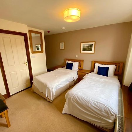 The Globe Inn Kingsbridge  Luaran gambar